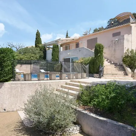 Σπίτι διακοπών Large With Swimming Pool And Terraces *