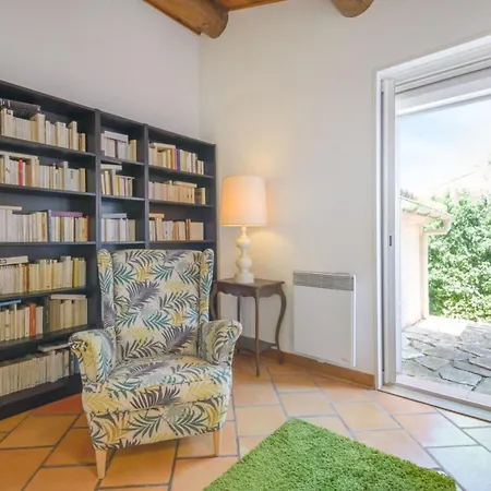 Large With Swimming Pool And Terraces Villeneuve-les-Avignon