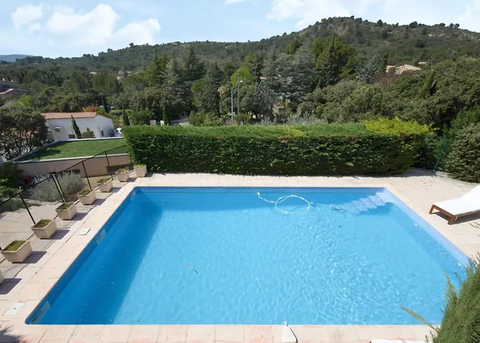 Large With Swimming Pool And Terraces Casa de Férias *